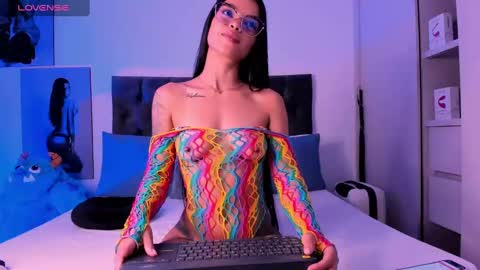    online show from 8, 1, 2025