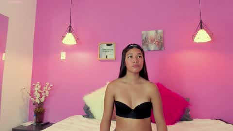 Mia Coleman online show from 3, 11, 2025