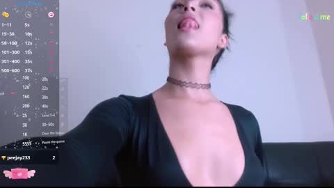 Mia online show from 11, 3, 2025
