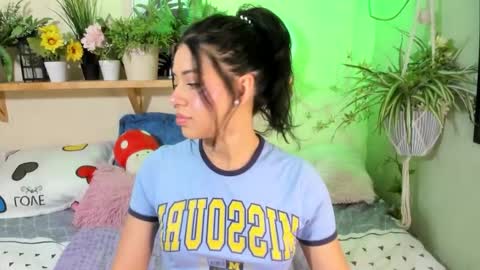 Snapshot of miaa_rose__ chatting on 21, 10, 2025 Miaa online show from 21, 10, 2025