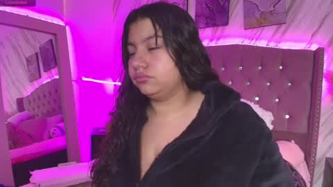 miaa_smiith1 online show from 4, 12, 2024