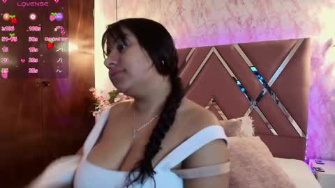 miaa_smiith1 online show from 4, 2, 2025