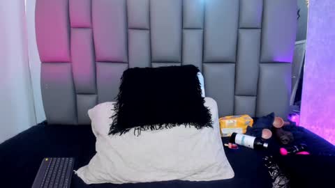 Mia online show from 21, 1, 2025