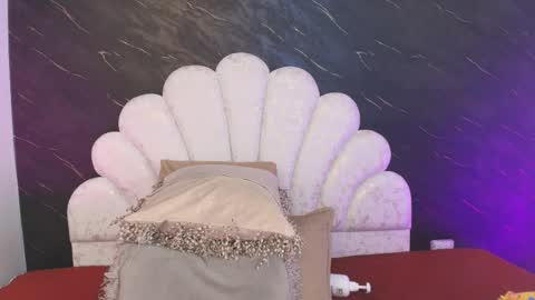 Mia online show from 26, 3, 2026