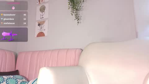 Snapshot of miaaffox chatting on 28, 2, 2026 miaaffox online show from 28, 2, 2026