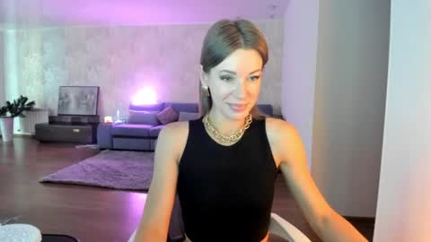 Mia online show from 25, 6, 2026