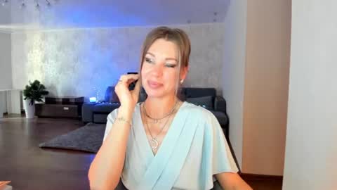 Mia online show from 7, 7, 2026