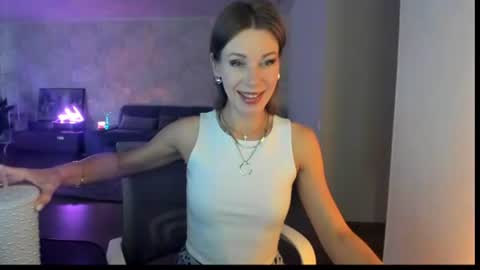 Mia online show from 28, 7, 2026