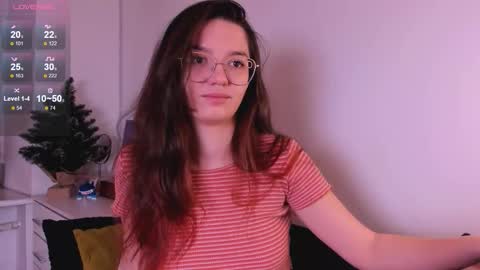 mia online show from 14, 12, 2025