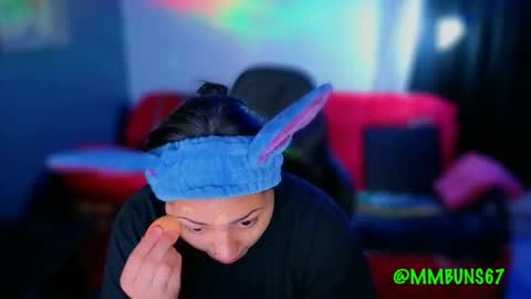 Snapshot of miacanela_xo chatting on 4, 11, 2025 Mia online show from 4, 11, 2025