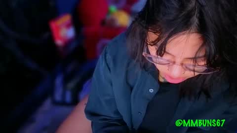 Snapshot of miacanela_xo chatting on 13, 11, 2025 Mia online show from 13, 11, 2025