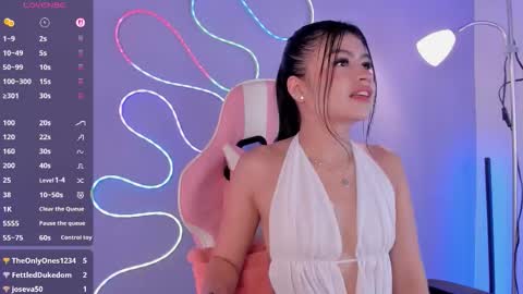 Mia Capone online show from 10, 3, 2026