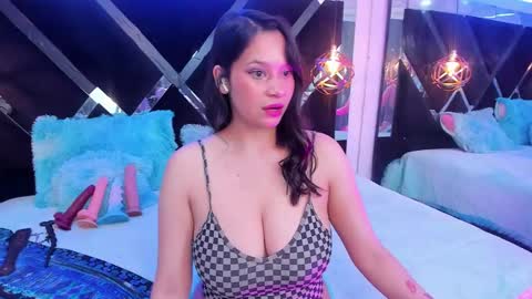 Mia online show from 28, 3, 2026