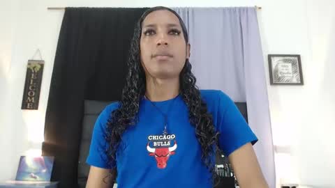 Snapshot of miacoock chatting on 7, 11, 2025 MiaCoock online show from 7, 11, 2025