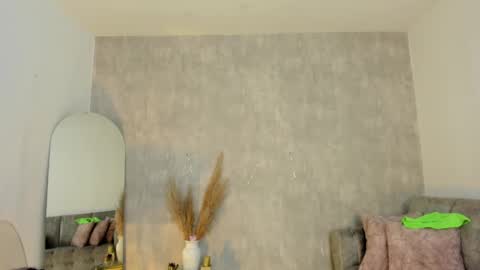 miacooper online show from 21, 1, 2025