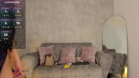 miacooper online show from 28, 2, 2025