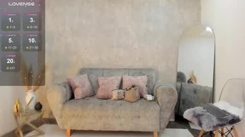 miacooper online show from 4, 3, 2025