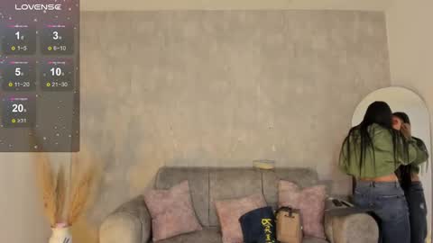 miacooper online show from 5, 3, 2025