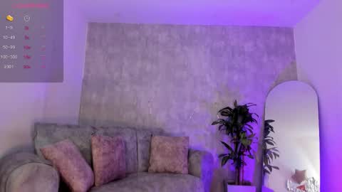 miacooper online show from 17, 11, 2025