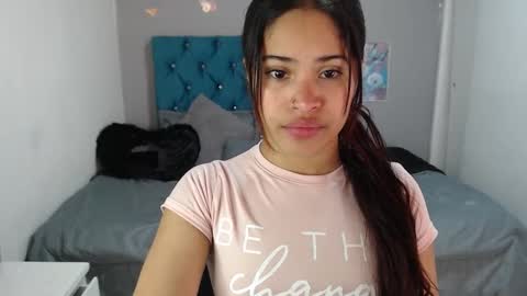 Snapshot of miacumgirl chatting on 6, 2, 2026 miacumgirl online show from 6, 2, 2026