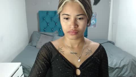 Snapshot of miacumgirl chatting on 18, 3, 2026 miacumgirl online show from 18, 3, 2026