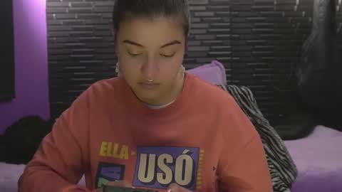 Snapshot of miadimota chatting on 11, 1, 2026 Mia online show from 11, 1, 2026