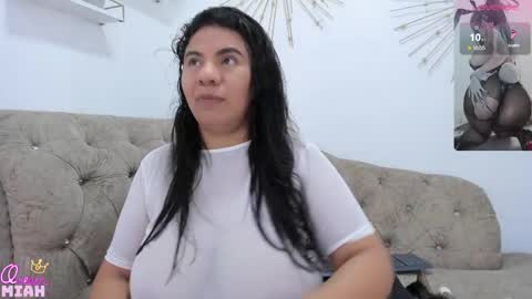 Snapshot of miah_bigboobs chatting on 9, 5, 2026 Miah Collins online show from 9, 5, 2026
