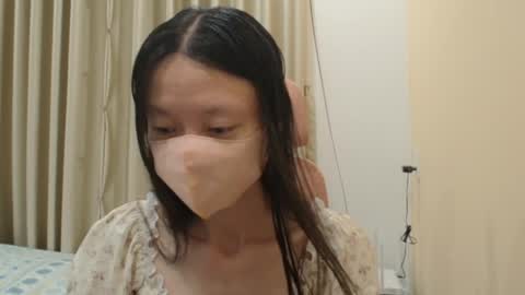 miahchan68 online show from 16, 4, 2026