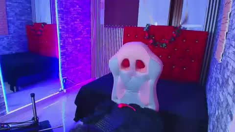 MIA VELEZ online show from 29, 10, 2025