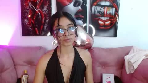 Snapshot of miahotcs chatting on 20, 12, 2025 miahotcs online show from 20, 12, 2025