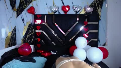 Snapshot of miahotcs chatting on 14, 2, 2026 miahotcs online show from 14, 2, 2026