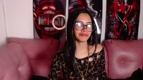 Snapshot of miahotcs chatting on 18, 7, 2026 miahotcs online show from 18, 7, 2026