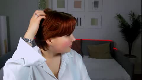 Snapshot of mialacrice chatting on 30, 5, 2026 mialacrice online show from 30, 5, 2026