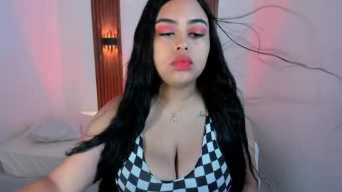 mialane3 online show from 24, 5, 2026