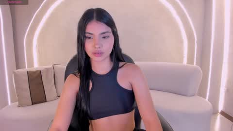 Call me Mia  online show from 15, 4, 2026