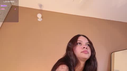 Mia online show from 10, 2, 2026