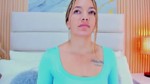 Snapshot of miamalkovaa_ chatting on 22, 6, 2026 Mia Malkova online show from 22, 6, 2026