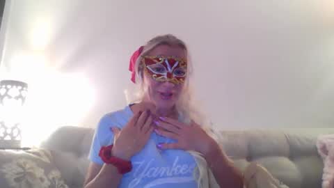 miamitransgirl305 online show from 4, 4, 2026