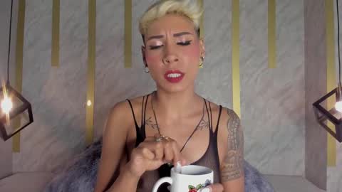 Mia Morgann online show from 11, 1, 2025