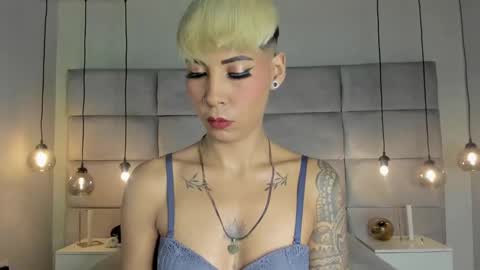 Mia Morgann online show from 19, 1, 2025