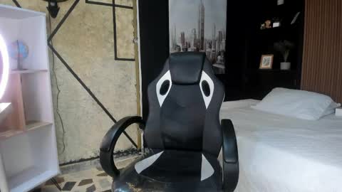 Snapshot of mianavarro_ chatting on 29, 5, 2026 Mia online show from 29, 5, 2026