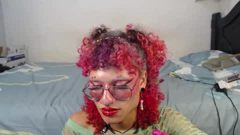 Snapshot of miancuntydoll chatting on 31, 12, 2024 MianCuntyDoll online show from 31, 12, 2024