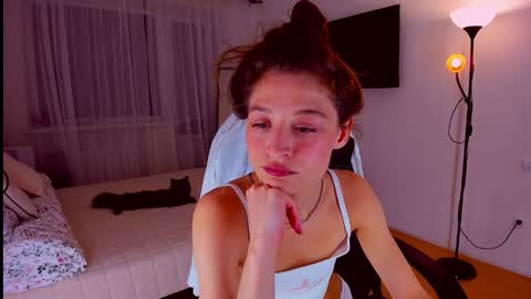 Mia online show from 2, 6, 2026
