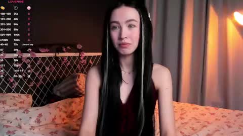 Snapshot of miarielle chatting on 12, 7, 2026 Liz online show from 12, 7, 2026