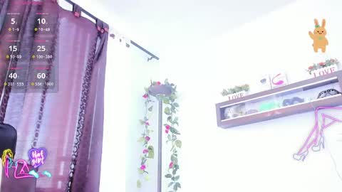 Mia Milf online show from 18, 4, 2026