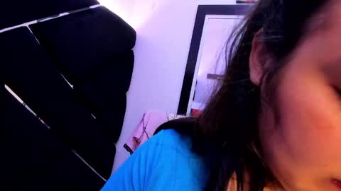 Snapshot of miarous69 chatting on 31, 5, 2026 MiaRouse online show from 31, 5, 2026