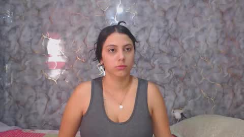 Snapshot of miarouse1531 chatting on 8, 2, 2026 miarouse1531 online show from 8, 2, 2026