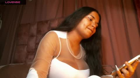Snapshot of miasandoval_22 chatting on 4, 5, 2026 miasaandovaal 22 online show from 4, 5, 2026