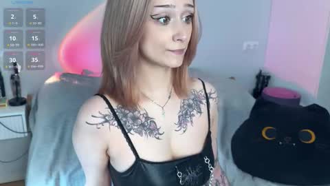 Mia online show from 25, 3, 2026