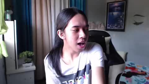 Snapshot of miatrixs chatting on 22, 12, 2024 Mia online show from 22, 12, 2024